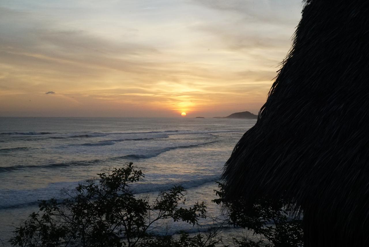 Magnific Rock - Surf Resort & Yoga Retreat Nicaragua Popoyo Ngoại thất bức ảnh